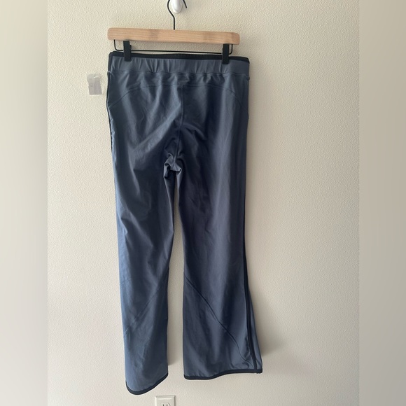 Free people movement pipe dream flare activewear yoga pants size XL - Picture 8 of 8